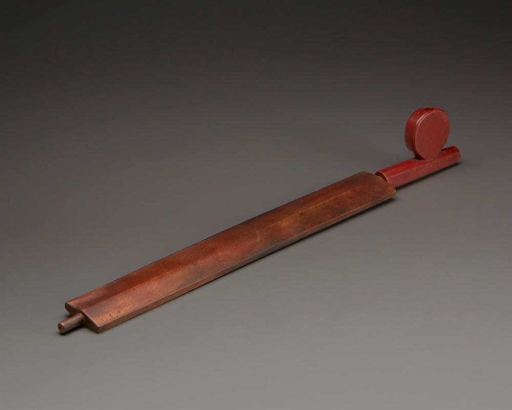 Appraisal: A Plains catlinite pipe and stem th Century A carved