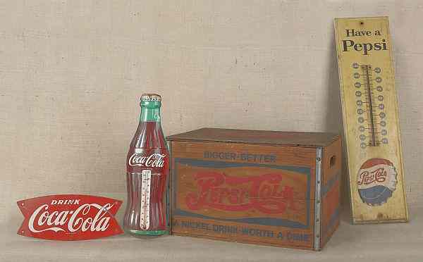 Appraisal: Wooden Pepsi soda crate th c with a checkerboard top