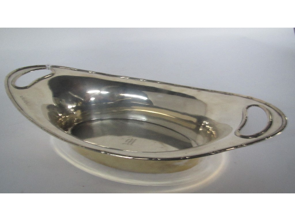 Appraisal: Silver fruit bowl Chester