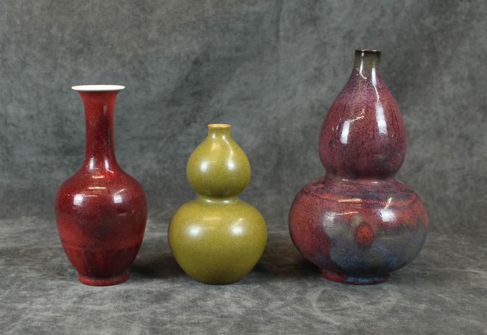 Appraisal: THREE SMALL CHINESE PORCELAIN VASES - H vase with oxblood