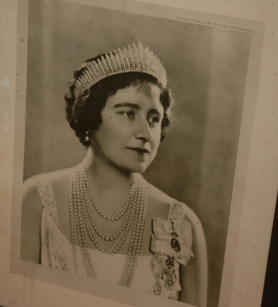 Appraisal: DOROTHY WILDING REPRODUCTION PRINT OF QUEEN MOTHER PHOTOGRAPH