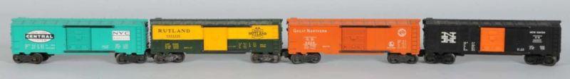 Appraisal: Lot of Lionel No O-Gauge Boxcars Description Post-war Includes jade