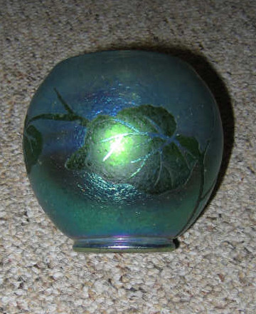 Appraisal: FINE ART NOUVEAU GREEN IRIDESCENT VASE possibly Tiffany of globular