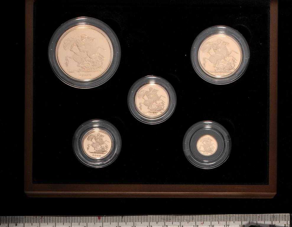 Appraisal: ELIZABETH II GOLD PROOF SOVEREIGN FIVE - COIN COLLECTION case