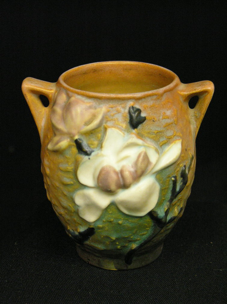 Appraisal: ROSEVILLE - MAGNOLIA VASE Condition Acetoned no damage or repairs