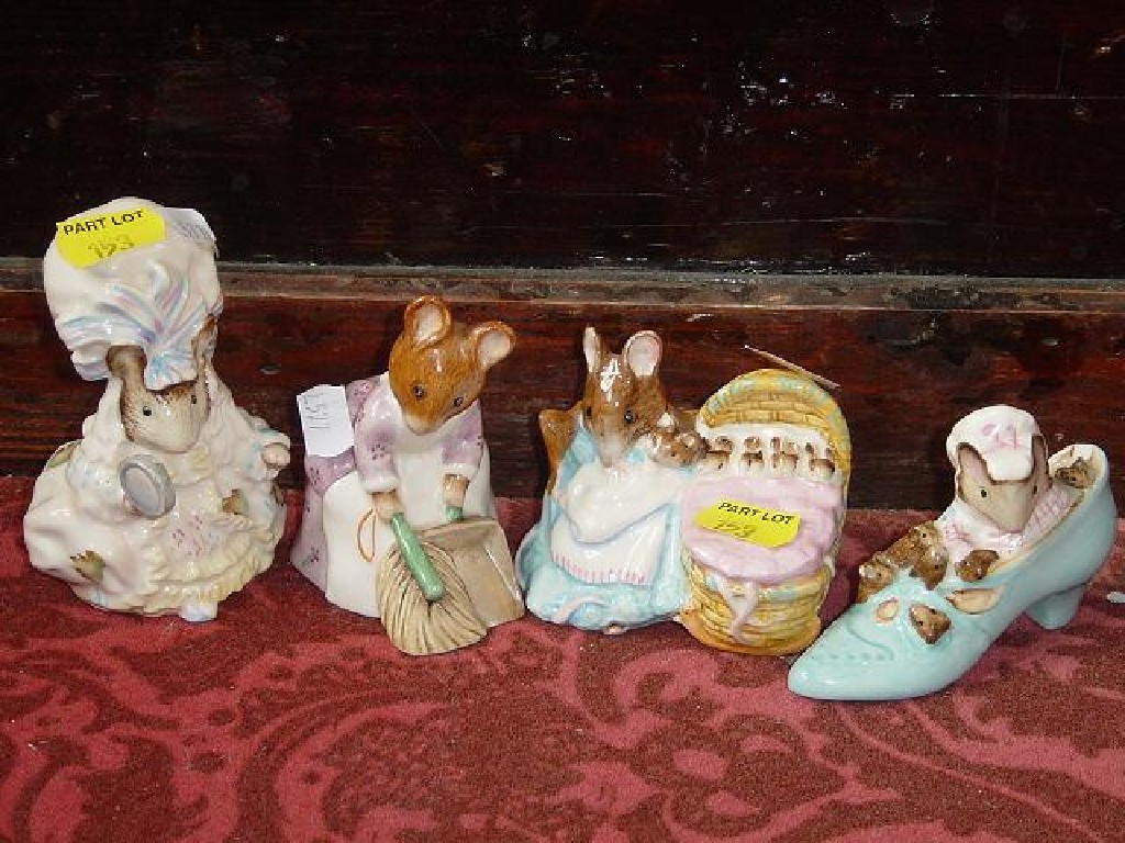 Appraisal: A collection of Beswick Beatrix Potter figures of mice Hunca