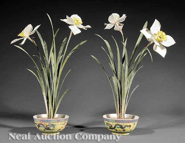 Appraisal: A Pair of Joey Bonhage Painted Metal Daffodil Sculptures set