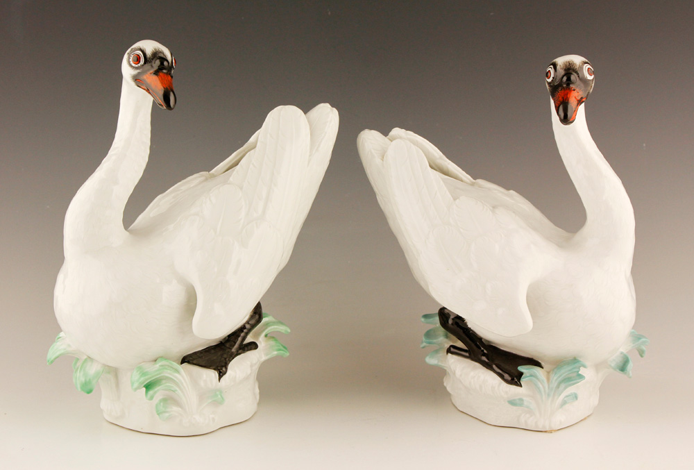 Appraisal: - Pair of Meissen Swans Pair of Meissen swans each