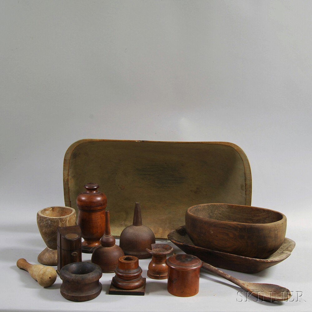 Appraisal: Group of Woodenware and Treen th century including a trencher