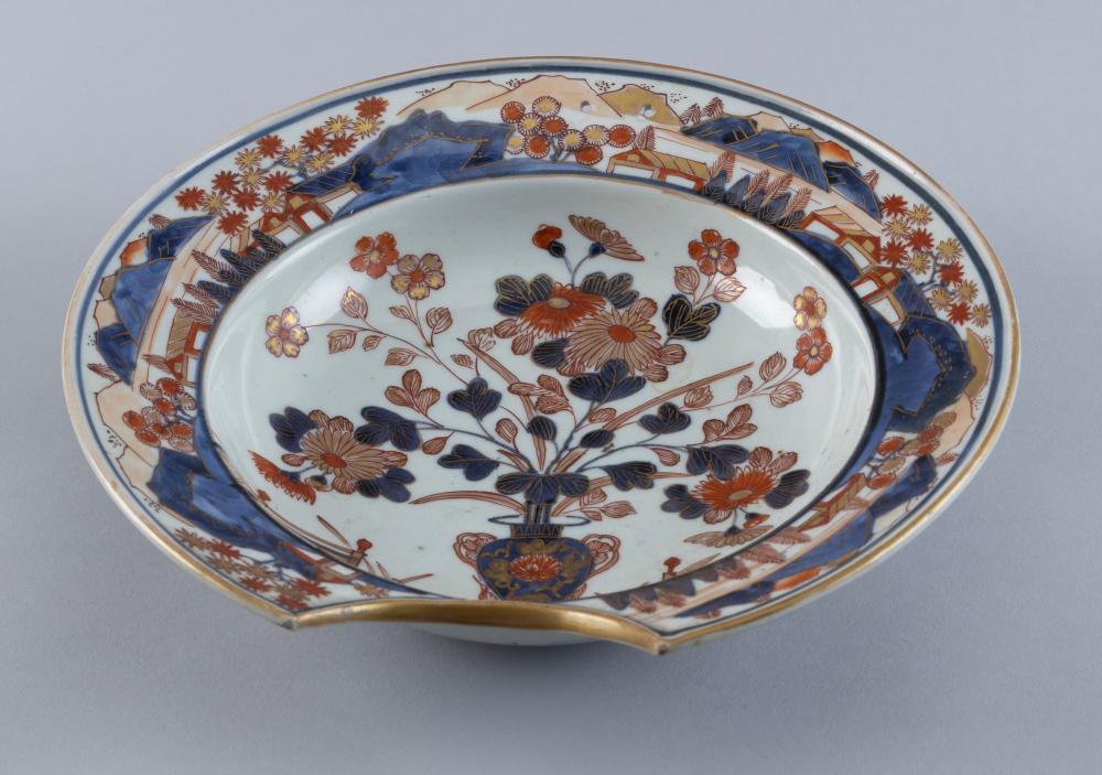 Appraisal: IMARI PORCELAIN SHAVING BOWL th Century Urn and floral decoration