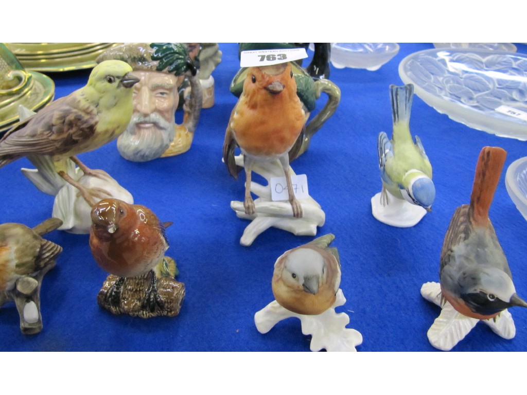 Appraisal: Seven assorted figures of birds to include Beswick and Goebel