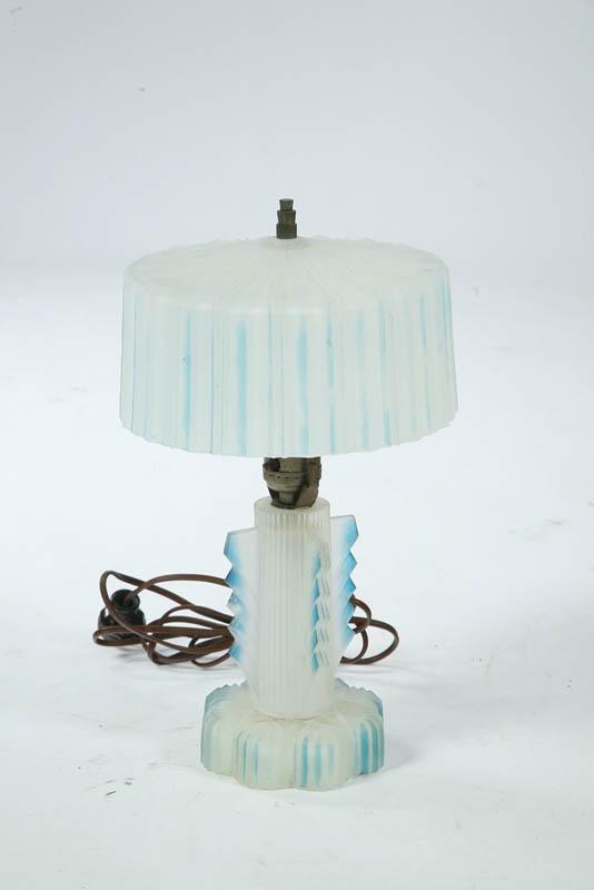 Appraisal: BOUDOIR LAMP The Art Deco satin glass lamp has geometric