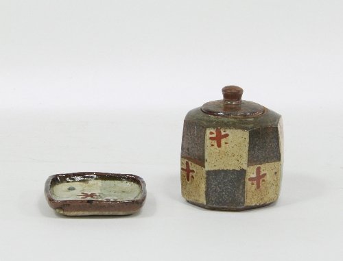 Appraisal: John Maltby ARR A small octagonal pot and cover and