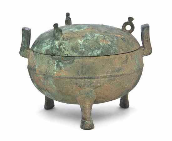 Appraisal: A Chinese Archaistic Style Lidded Bronze Food Vessel the domed