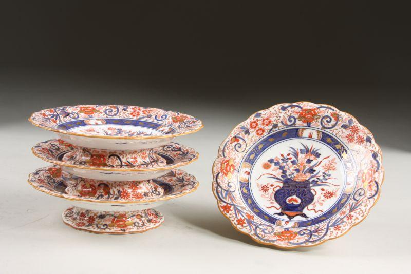 Appraisal: Set of Four English Imari Compotes th c hand painted