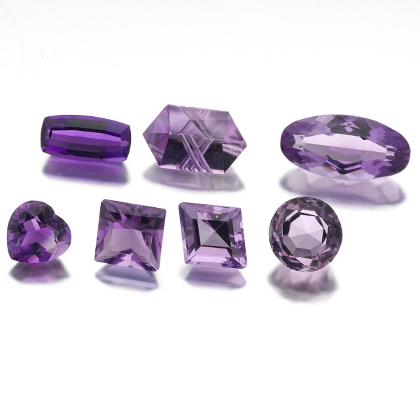 Appraisal: SEVEN UNMOUNTED CT TOTAL MULTI SHAPE CUT AMETHYSTS Seven unmounted