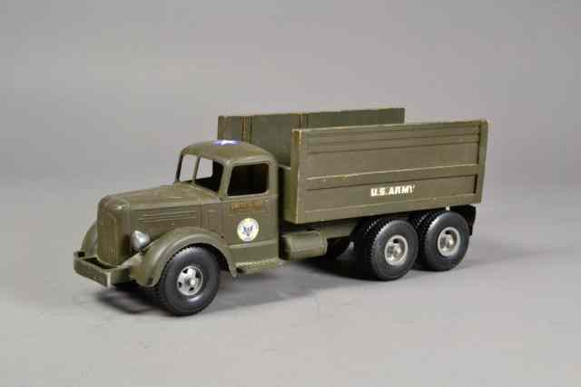 Appraisal: SMITH MILLER U S ARMY TOY TRUCKToy Mack truck by