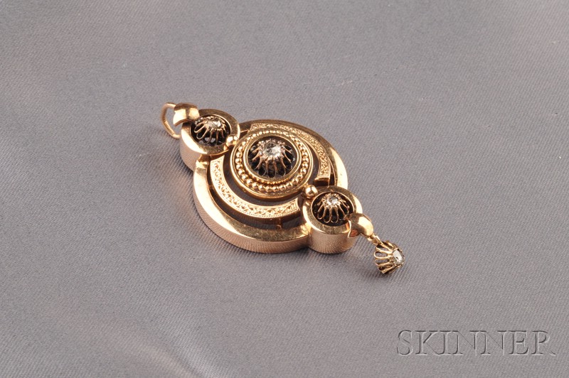 Appraisal: kt Gold and Diamond Pendant designed as interlocking circles with