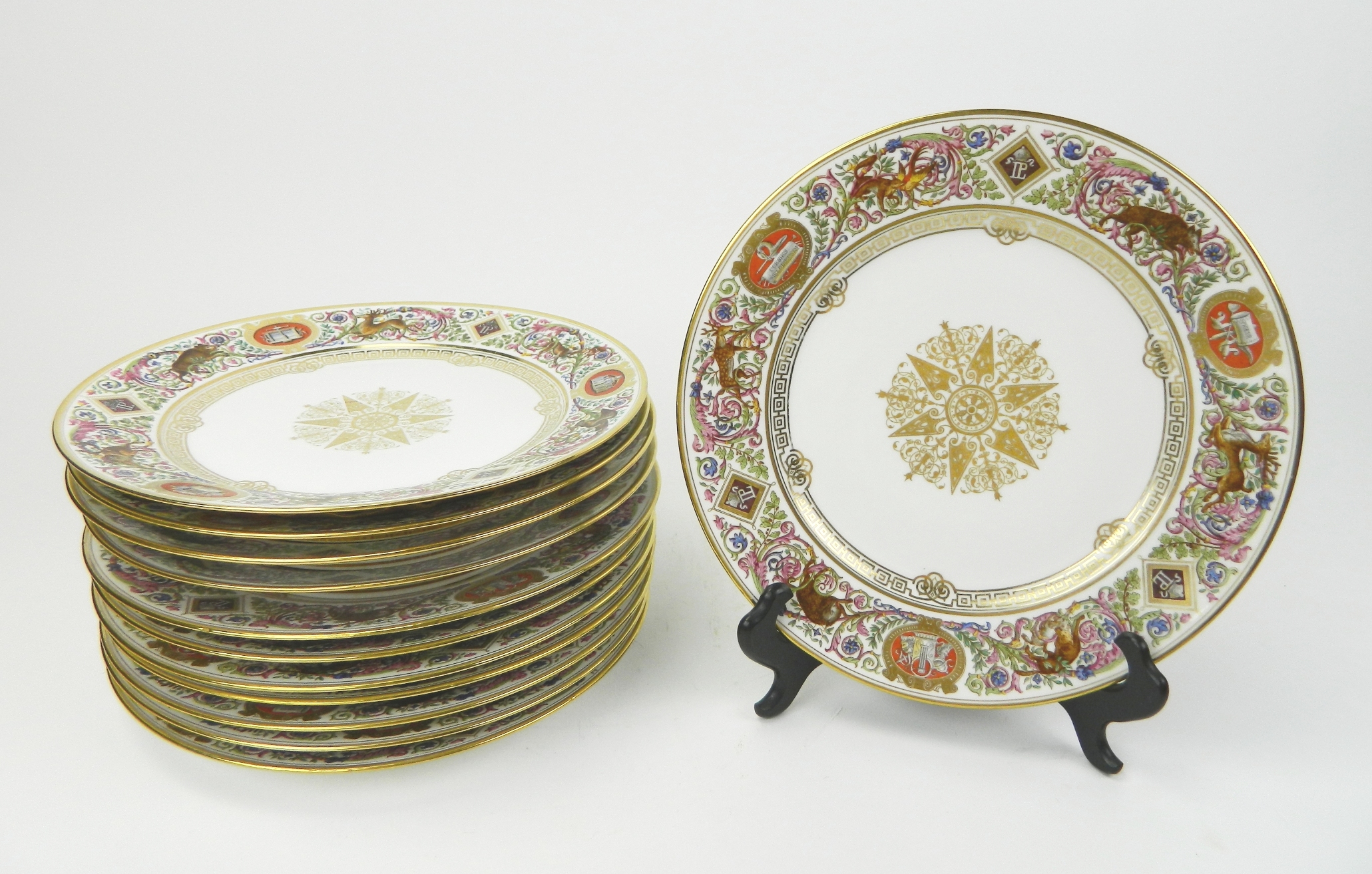 Appraisal: Set of Sevres porcelain plates Chateau de F Bleau pattern