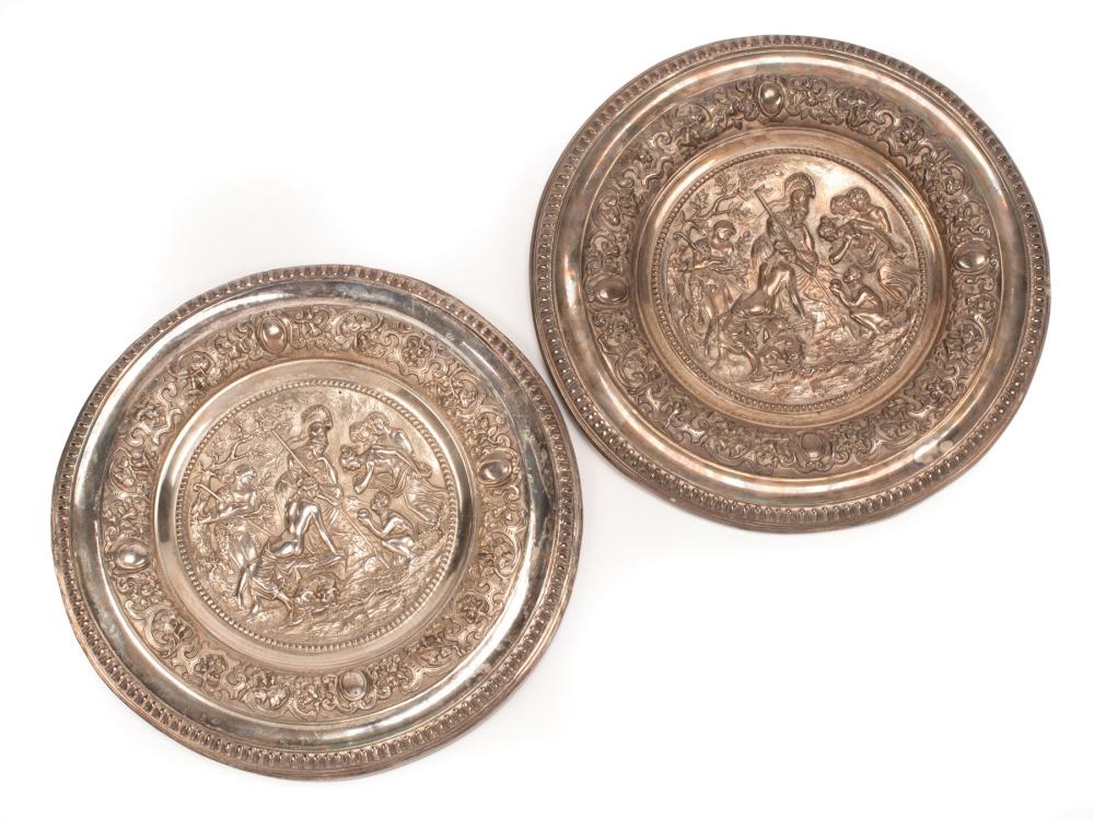 Appraisal: Pair of Continental Grand Tour-Style Silvered Bronze Chargers th c