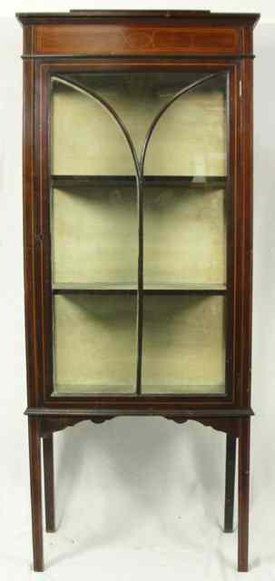 Appraisal: An Edwardian mahogany display cabinet inlaid boxwood stringing cm high