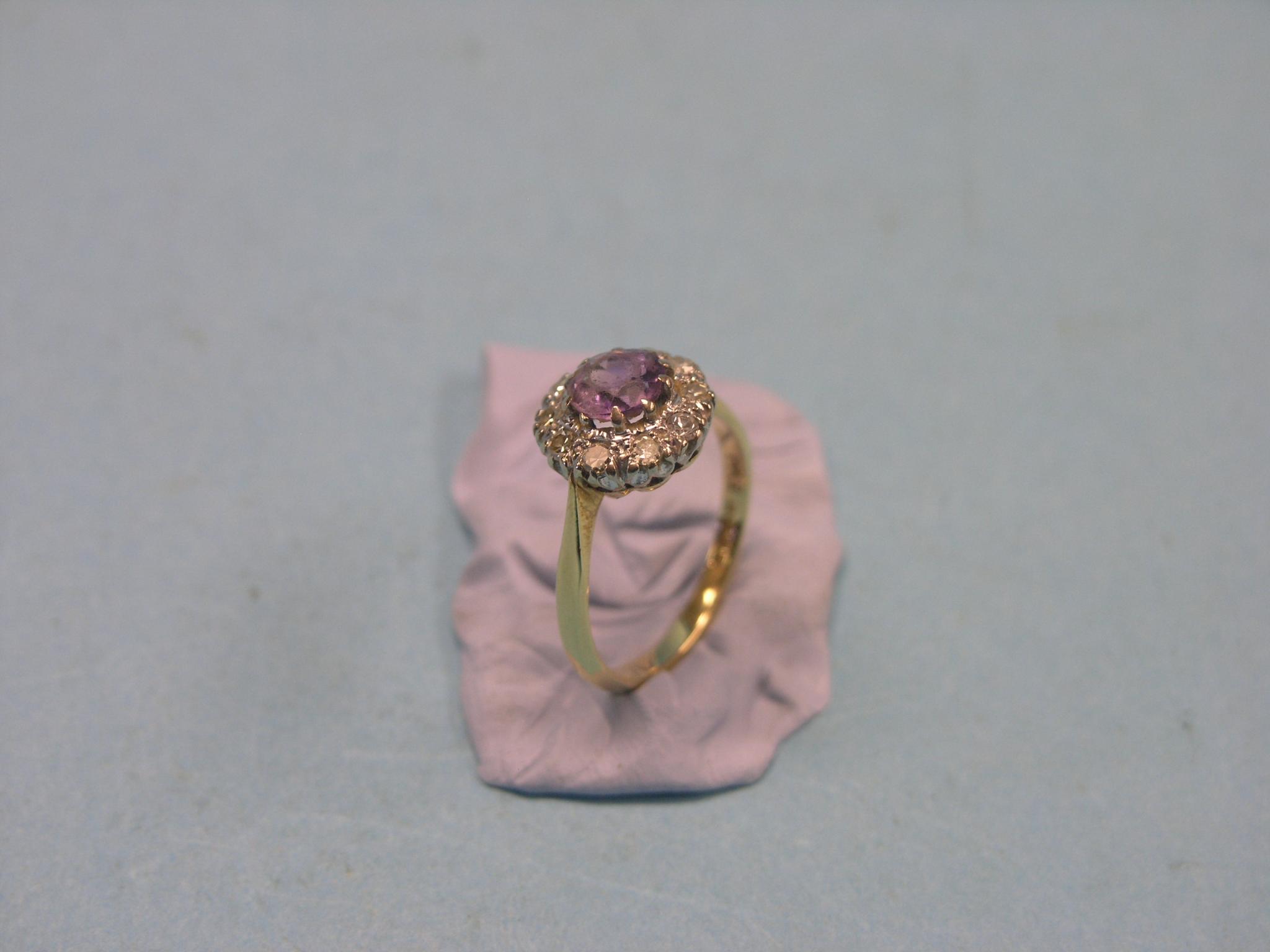 Appraisal: An ct gold diamond and amethyst cluster ring size N