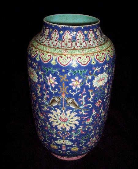 Appraisal: A Canton vase painted flowers and fish on a blue