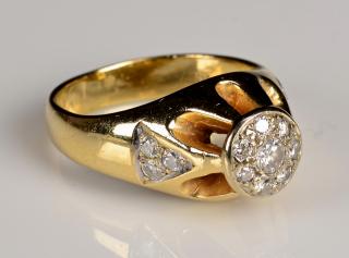 Appraisal: k Diamond Fashion Ring k yellow gold diamond fashion dome