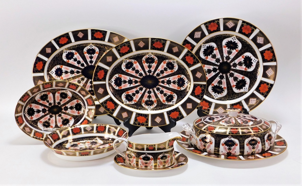 Appraisal: GROUP ROYAL CROWN DERBY OLD IMARI SERVING SET England th