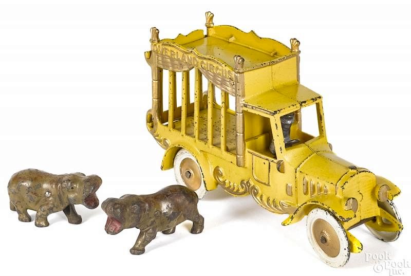 Appraisal: Kenton cast iron Overland Circus wagon truck Kenton cast iron