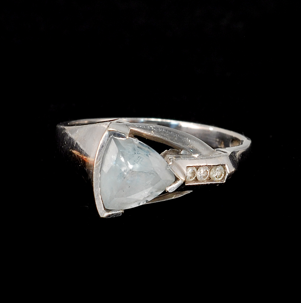 Appraisal: K WHITE GOLD AQUAMARINE AND DIAMOND RING In an Art