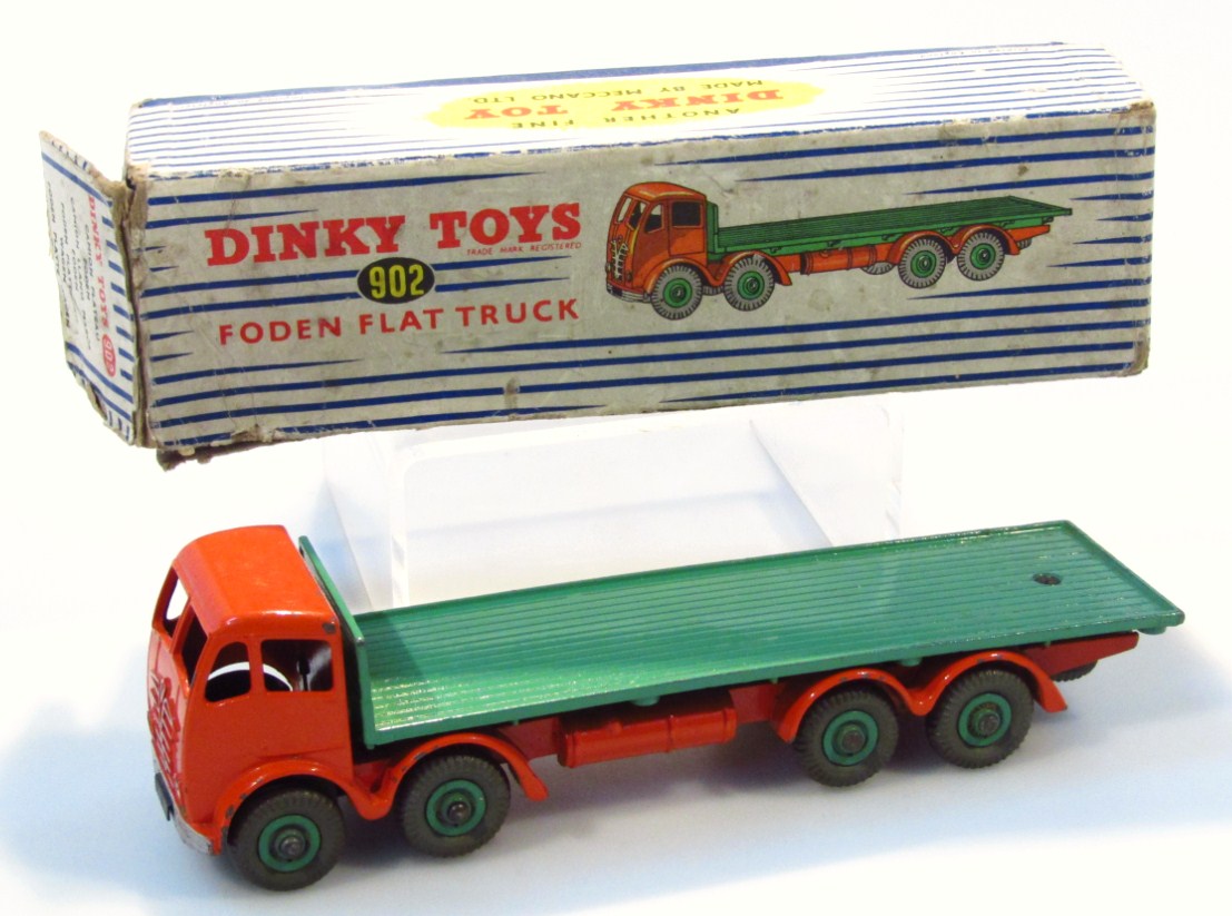 Appraisal: A Dinky Super Toys Foden Flat truck no in green