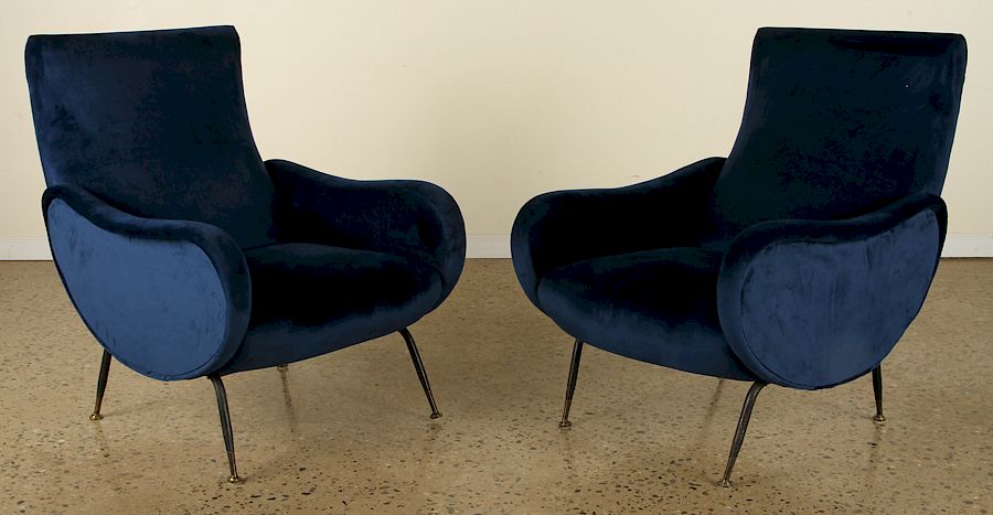 Appraisal: PR RESTORED ITALIAN CLUB CHAIRS MARCO ZANUSO A pair of