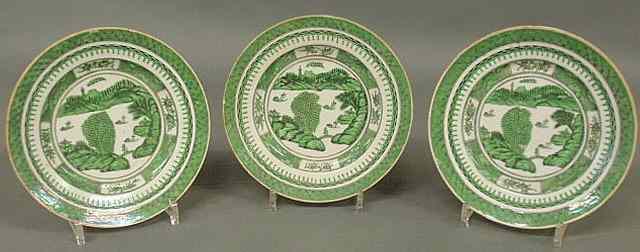 Appraisal: Set of three green Chinese Nanking plates th c dia