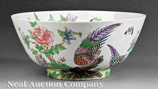 Appraisal: A Chinese Famille Rose Porcelain Punch Bowl early th c