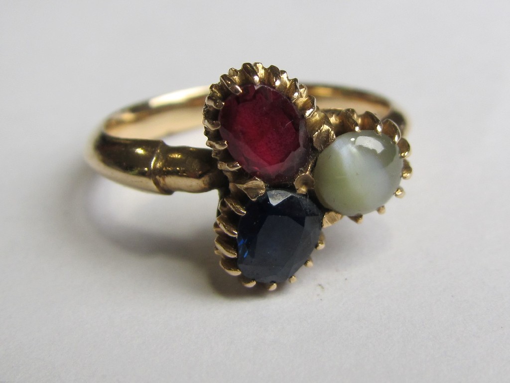 Appraisal: An Edwardian rose gold sapphire star sapphire and ruby three