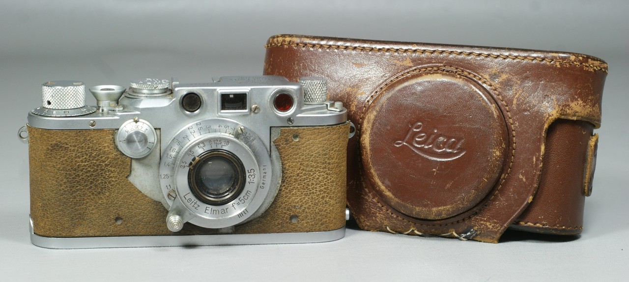 Appraisal: Leica IIIF mm camera SN MM f Leitz Elmar SN