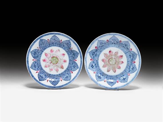 Appraisal: PAIR OF LOTUS DISHES China th c D cm The