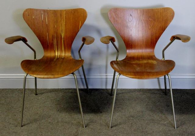 Appraisal: Arne Jacobsen for Fritz Hansen Series Arm ChairsPair of midcentury