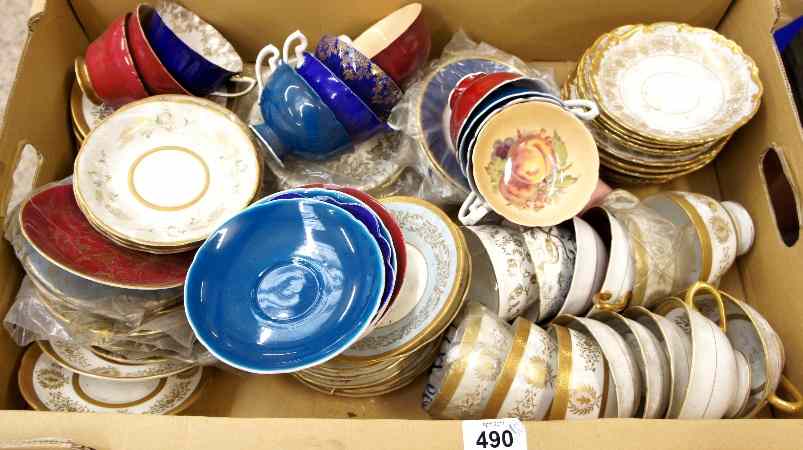 Appraisal: Mixed Tray of Coalport various patters Cups Saucers Side Plates