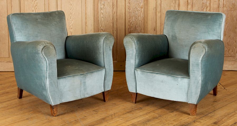 Appraisal: PAIR UPHOLSTERED FRENCH BOUDOIR CHAIRS CIRCA A pair of upholstered