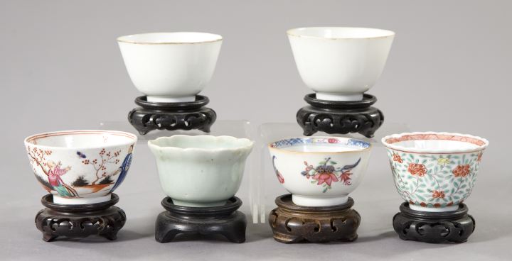 Appraisal: Collection of Six Oriental Tea Bowls consisting of a pair