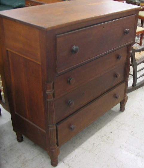 Appraisal: AN EARLY VICTORIAN MAHOGANY CHEST OF DRAWERS American mid th