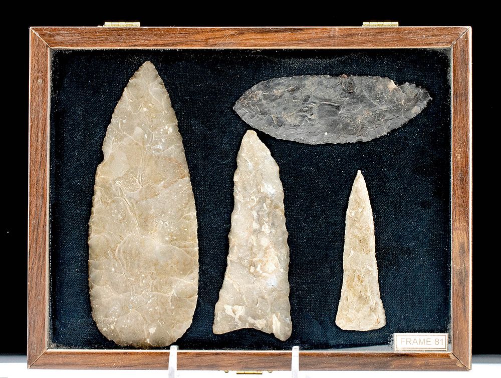 Appraisal: Lot of Native American Stone Projectile Points Native American North