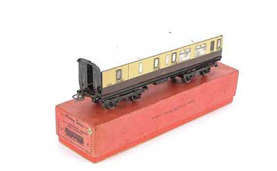 Appraisal: Hornby O Gauge GWR all rd Corridor Coach Sides are