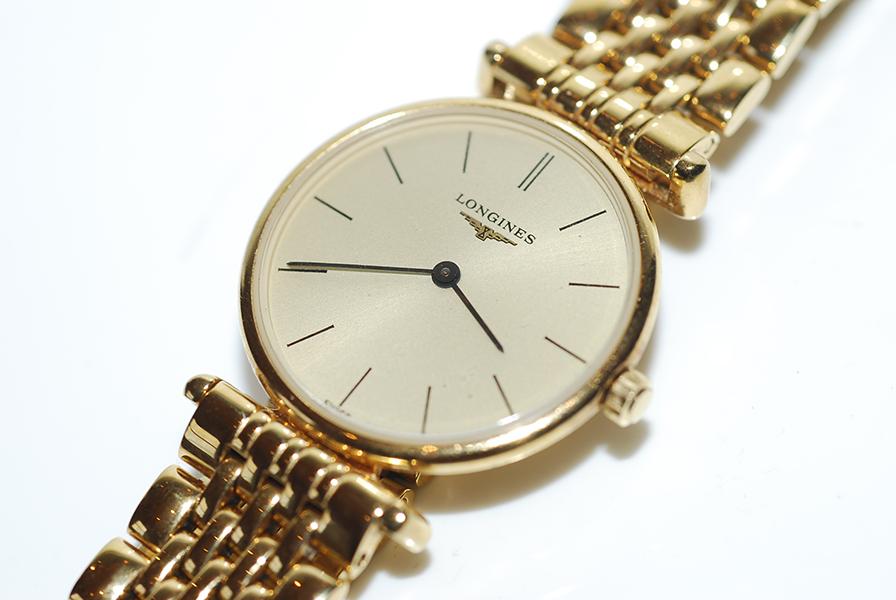 Appraisal: A LONGINES LADIES QUARTZ WRISTWATCH GOLD PLATED A LONGINES LADIES