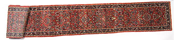 Appraisal: SAROUK RUNNER A Persian Sarouk runner ca s x '