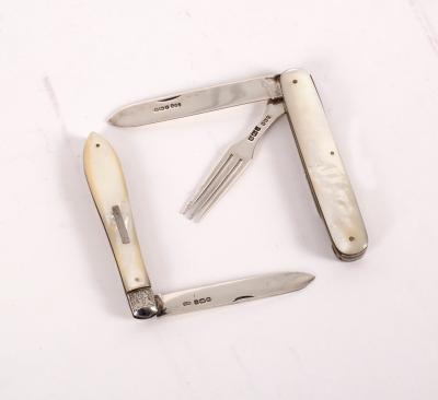 Appraisal: A Victorian mother-of-pearl handled penknife fitted a folding knife and