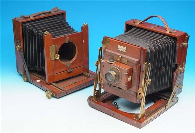 Appraisal: A J WALKER OF BRADFIELD MAHOGANY PLATE CAMERA BODY together