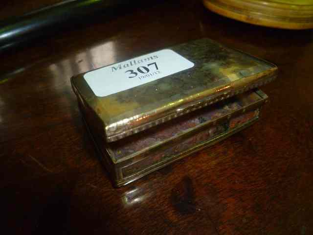 Appraisal: A MOSS AGATE AND GILT METAL RECTANGULAR SNUFF BOX and